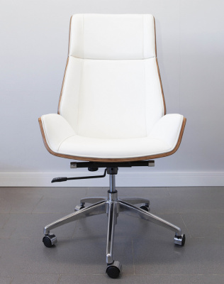 Кресло из натуральной кожи, каркас дерево арт. FX-BC06 - купить в Смоленске. Цена 34 820.52 руб.