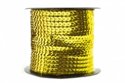 Пайетки "ОмТекс" на нитях, SILVER-BASE, 6 мм С / упак.73+/-1м, цв. А-1 - т.золото - купить в Смоленске. Цена: 468.37 руб.